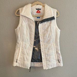 Columbia vest
